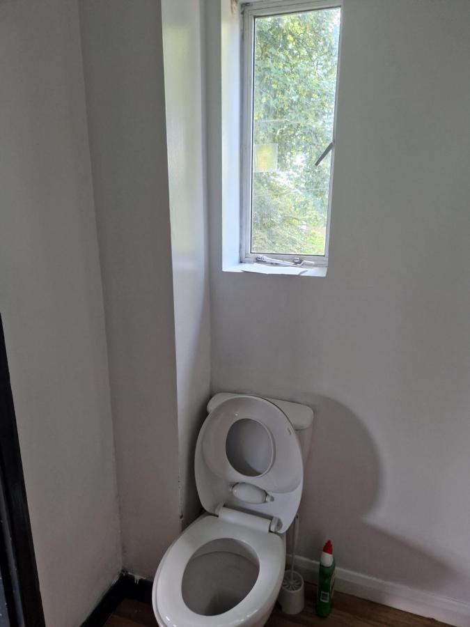 Maidstone Heights III - 1 Bedroom In Maidstone! المظهر الخارجي الصورة